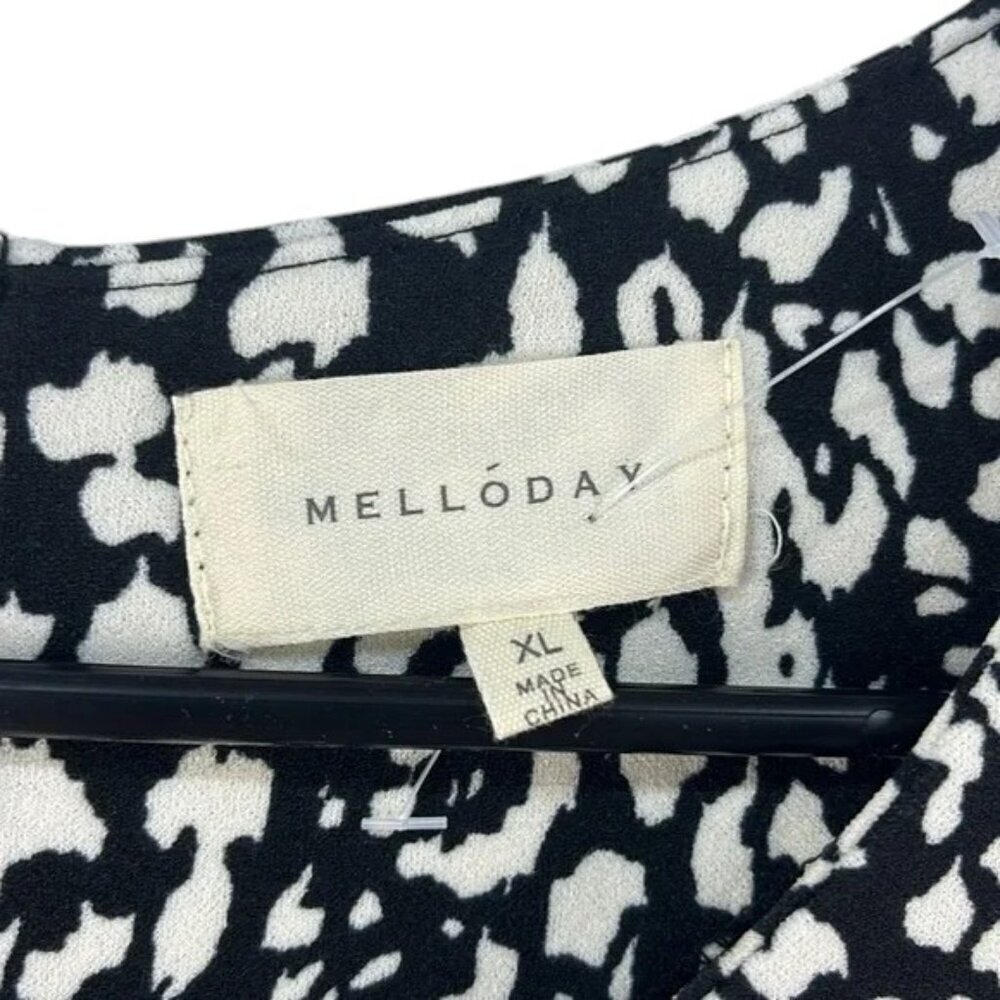 Melloday Top Black White Geometric Print Zip Back Short Sleeve Women’s XL - Picture 7 of 10